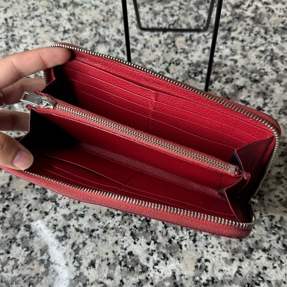 Yves Saint Laurent YSL | Gorgeous Red Leather Long Zipper Wallet - Picture 10 of 12